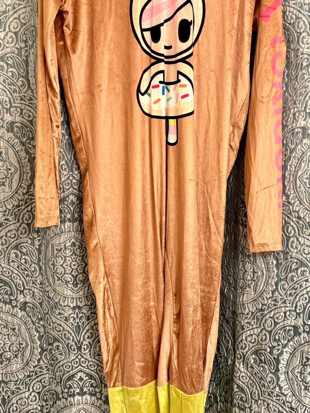 Tokidoki Donutella women’s Brown costume with Character Print